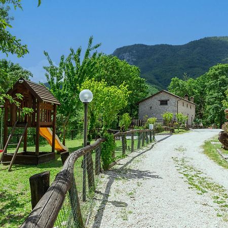 Agriturismo La Ferrera Varco Sabino Dış mekan fotoğraf